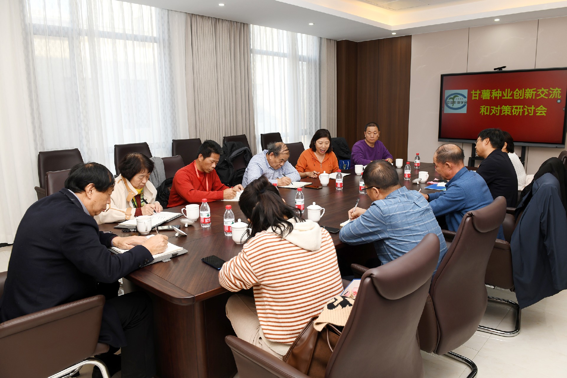 1704767393694145.jpg 1.jpg