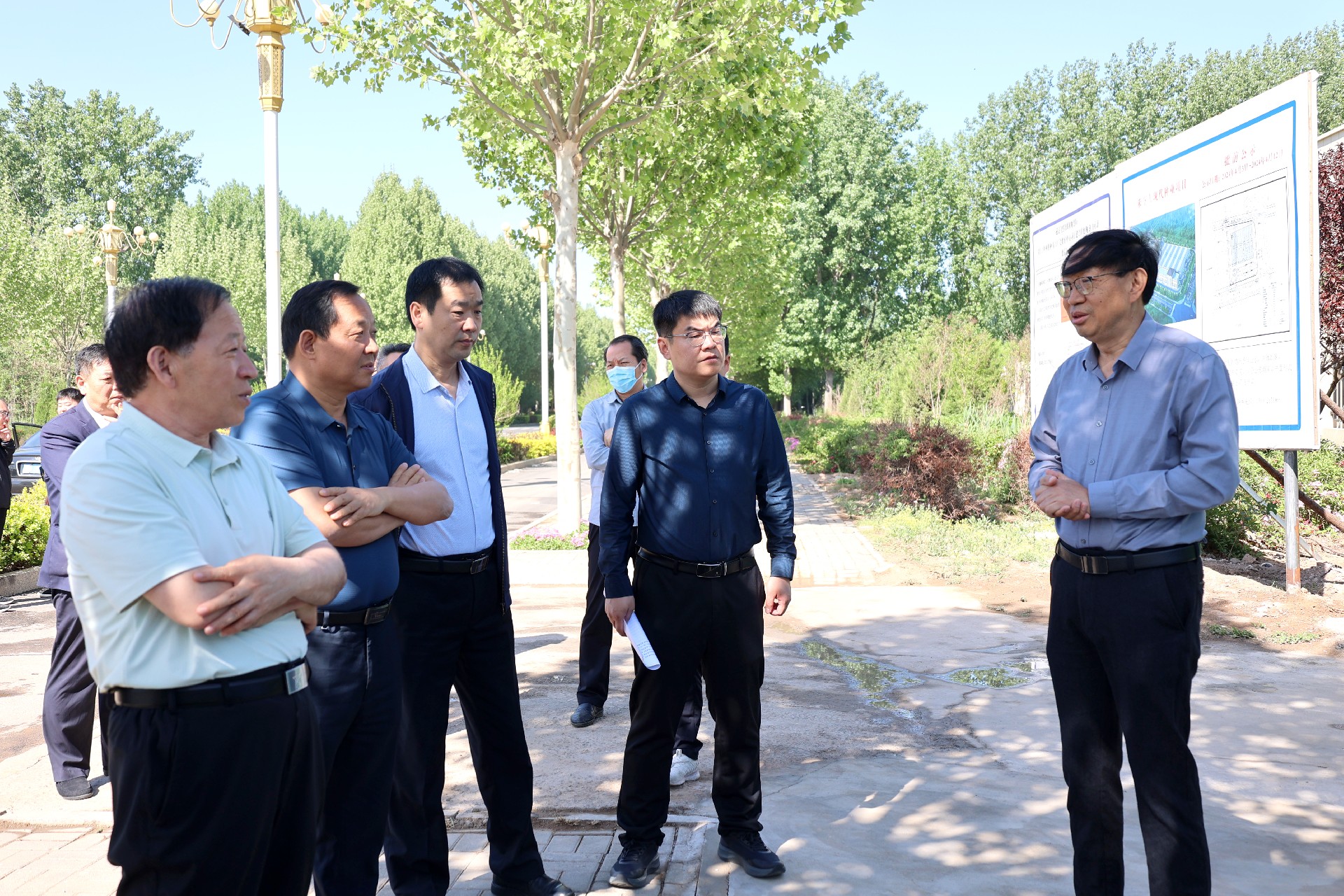 1713924781183208.jpg da4ea0bafc5464ca3137de38a81cccc.jpg