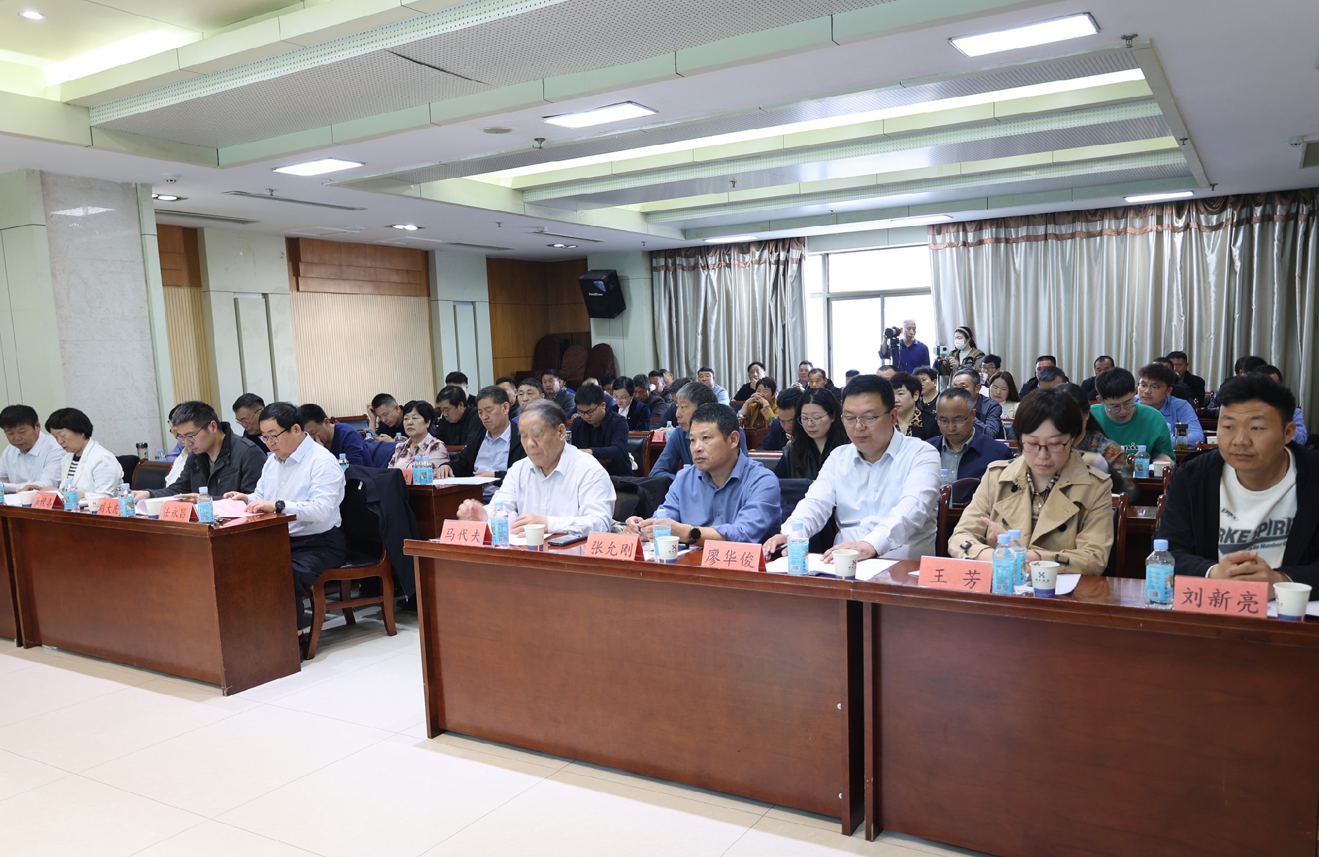 1743001067910060.jpg 5T8A0928.JPG